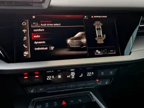 Audi A3 Limousine 30 TFSI advanced ext. thumbnail