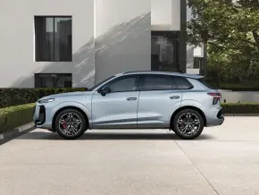 Q3 40 TFSI quattro thumbnail