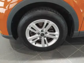 Audi Q3 40 TFSI quattro thumbnail