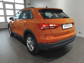 Audi Q3 40 TFSI quattro thumbnail