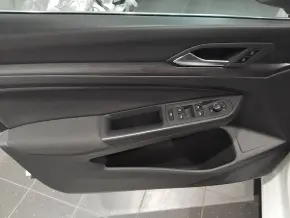 VW Noul Golf Style 2.0 TDI DSG thumbnail