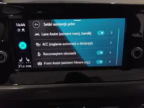 VW Noul Golf Style 2.0 TDI DSG thumbnail