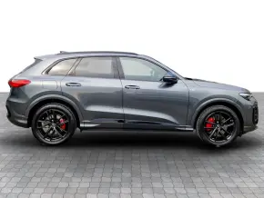 Audi Q5 40 TDI quattro thumbnail