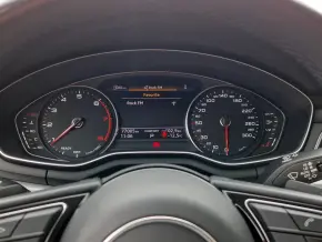 Audi A4 Limousine 40 TFSI thumbnail