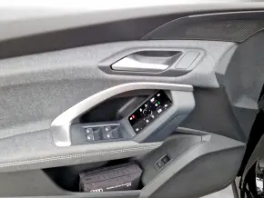 Audi Q5 40 TDI quattro thumbnail