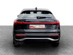 Audi Q5 Sportback 40 TDI quattro thumbnail