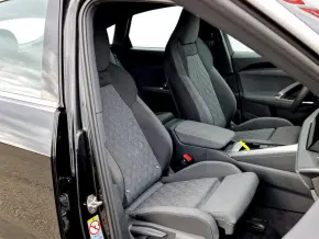Audi Q5 Sportback 40 TDI quattro thumbnail
