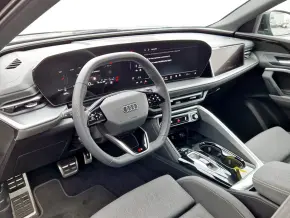 Audi Q5 Sportback 40 TDI quattro thumbnail