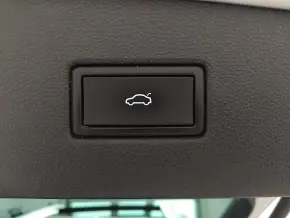 VW Noul Tiguan Elegance 2,0 TDI DSG 4Mot thumbnail