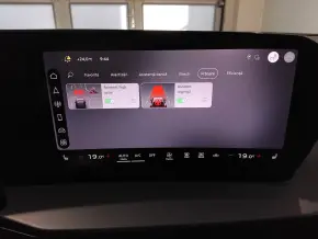 Audi Q3 Sportback 40 TFSI quattro thumbnail