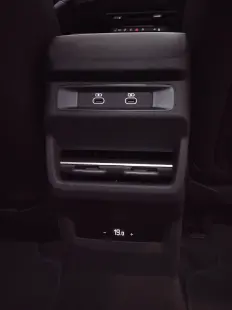 Audi Q3 Sportback 40 TFSI quattro thumbnail