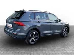 Noul Tiguan Life 2,0 TDI DSG 4Mot thumbnail