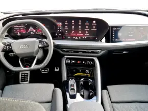 Audi Q5 40 TDI quattro thumbnail