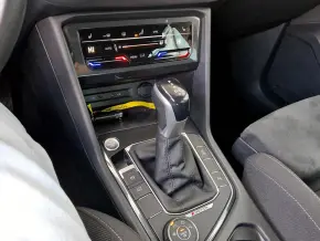 Noul Tiguan Life 2,0 TDI DSG 4Mot thumbnail