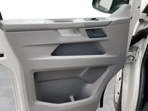 VW T6.1 Furgon LR 2.0 TDI 81KW thumbnail