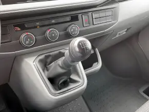 VW T6.1 Furgon LR 2.0 TDI 81KW thumbnail