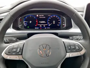 VW T-Roc Style TDI DSG thumbnail