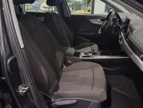 Audi A4 Limousine 35 TDI thumbnail