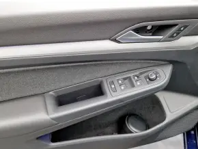 VW Golf Life 1.5 eTSI ACT DSG mild hyb thumbnail