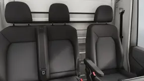 Crafter 3.5 CS Sasiu L4 FWD 103kW thumbnail