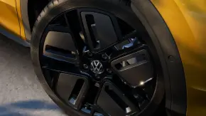Noul T-Roc R-Line 1.5 eTSI DSG thumbnail