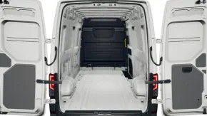 Crafter 3.5 Furgon L4H3 FWD 103kW thumbnail