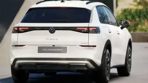 Noul T-Roc R-Line 1.5 eTSI DSG thumbnail