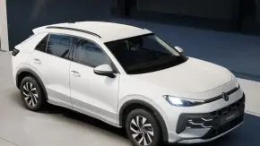 Noul T-Roc R-Line 1.5 eTSI DSG thumbnail