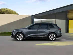 Q6 e-tron quattro thumbnail