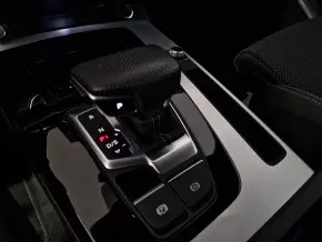 Q5 S line 55 TFSI e quattro thumbnail