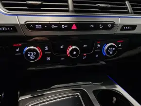 Audi Q7 3.0 TDI quattro thumbnail