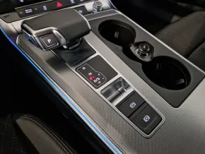 Audi A6 Avant Design 45 TFSI thumbnail