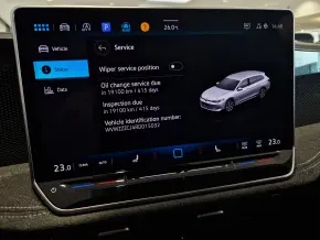 Noul Passat Base 1.5 eTSI thumbnail