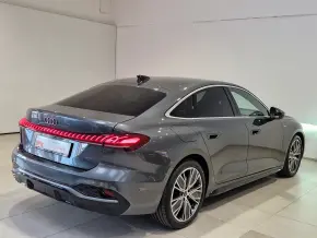 A5 Limuzina 40 TDI quattro thumbnail