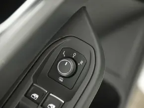 Noul Golf Variant Life 2.0 TDI DSG thumbnail