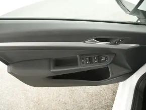Noul Golf Variant Life 2.0 TDI DSG thumbnail