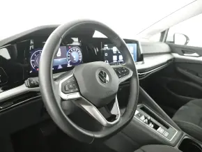 Noul Golf Variant Life 2.0 TDI DSG thumbnail