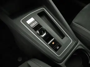 Noul Golf Variant Life 2.0 TDI DSG thumbnail