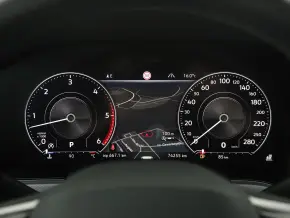 Touareg R-Line TDI 4MOTION thumbnail