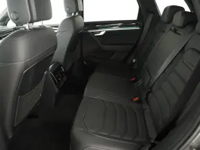 Touareg R-Line TDI 4MOTION thumbnail