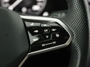Touareg R-Line TDI 4MOTION thumbnail