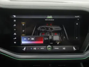 Touareg R-Line TDI 4MOTION thumbnail