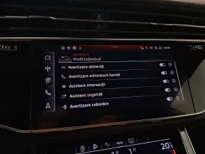 Audi Q8 PI 55 TFSI quattro thumbnail