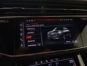 Audi Q8 PI 55 TFSI quattro thumbnail