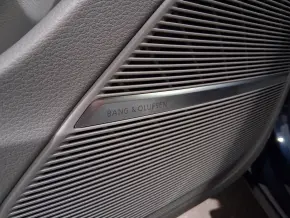 Audi Q8 PI 55 TFSI quattro thumbnail