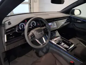 Audi Q8 PI 55 TFSI quattro thumbnail
