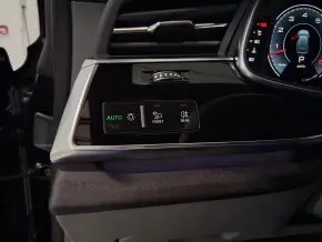 Audi Q8 PI 55 TFSI quattro thumbnail