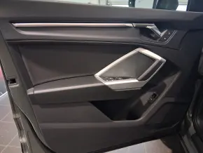 Audi Q3 Sportback 35 TFSI thumbnail