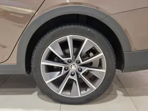 OCTAVIA COMBI SCOUT 2.0 TDI DSG 4x4 thumbnail