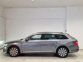 Superb Combi Ambition TDI DSG thumbnail
